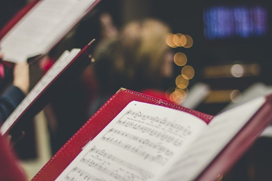 CAROL SINGING IN DEAL