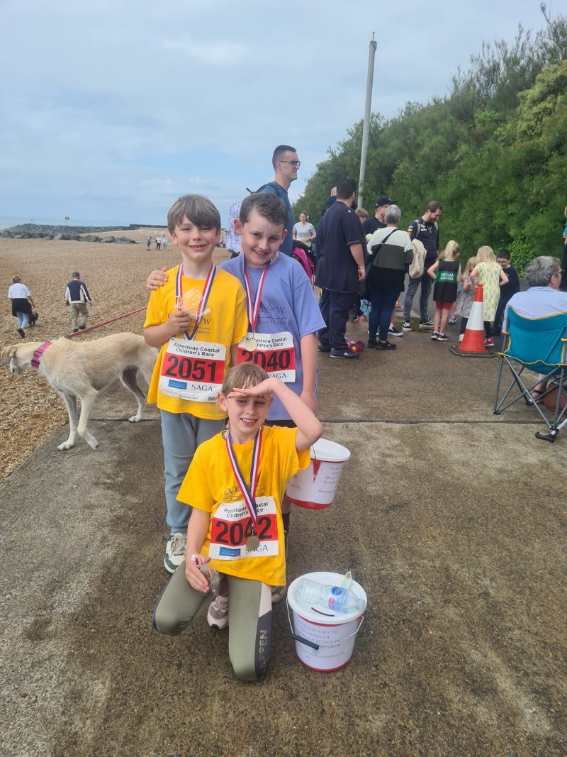 KIds team everglow folkestone coastal 10k run may 26th 2024 KIds team everglow folkestone coastal 10k run may 26th 2024